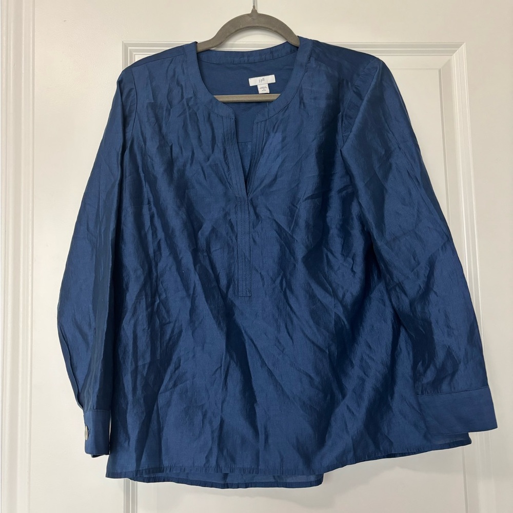 J.Jill Split Neckline Easy Pullover Top‎ Ink Blue - Small Petite
NWT